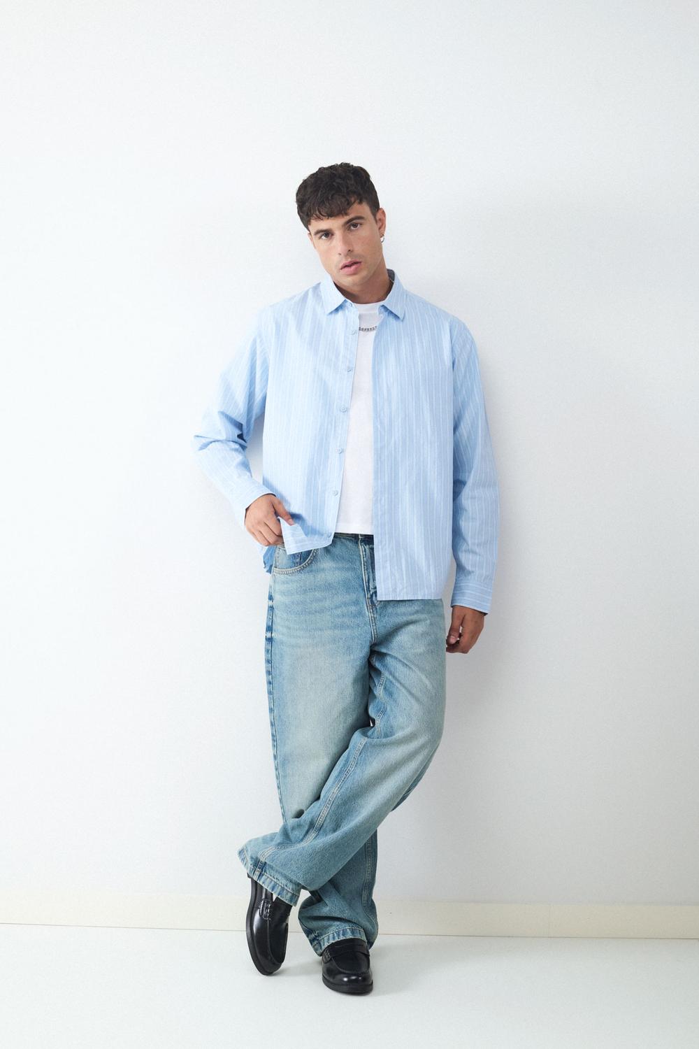 model_front full_jbJldJe0zaTqyd6519QQiM61PzpZ_preview.jpg