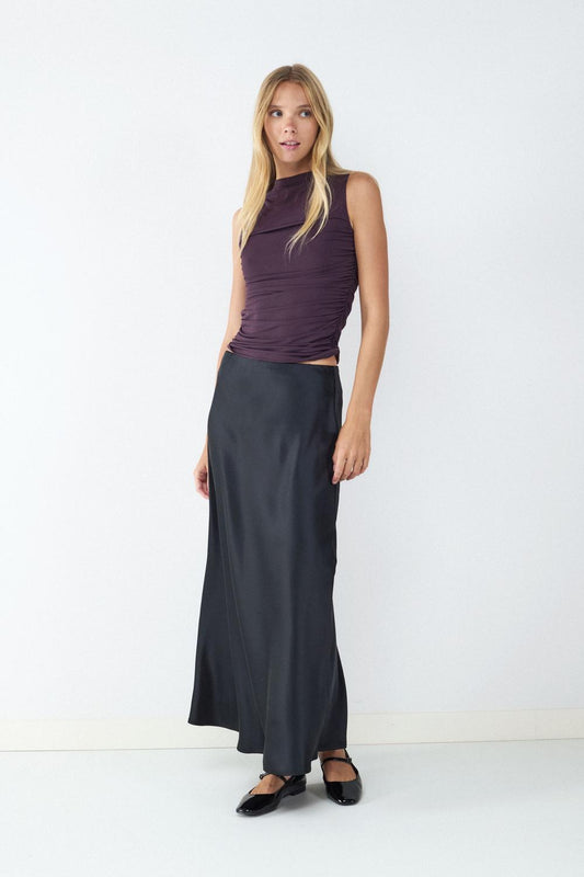 model_front full_kqrekpb00RHYXjErgRDkuNXJa4j4_preview.jpg