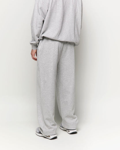 model_back_kyvWJBzkjPfmrzv3KmexTNbzgNnw_preview.jpg