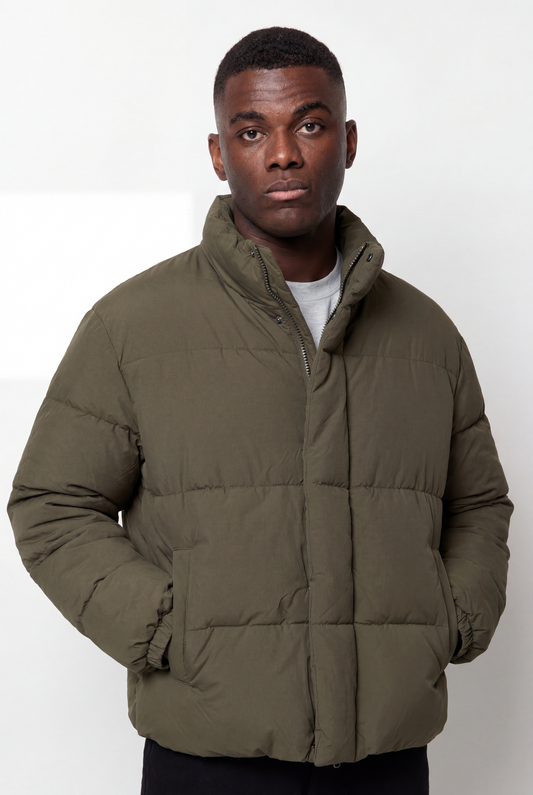 model_front_m7PBnoJknPUWg4gmRxDWcBo3gyNv_preview.png