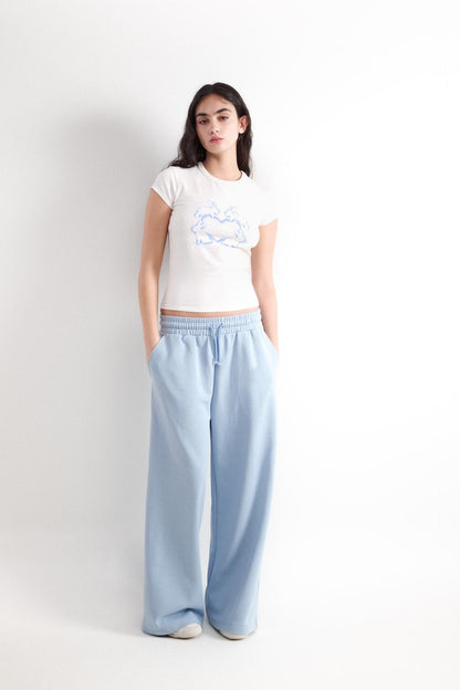 model_front_mQGmRGVVWzf07xVWmAV1seEYXdG_preview.jpg