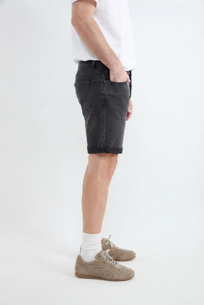 Bermuda Slim