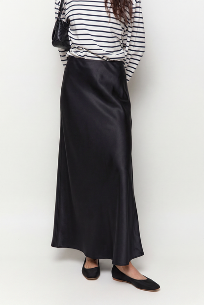 Satin skirt