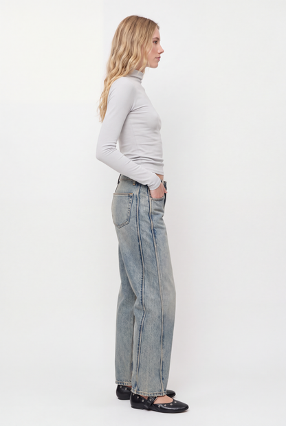 Jeans barrel costuras