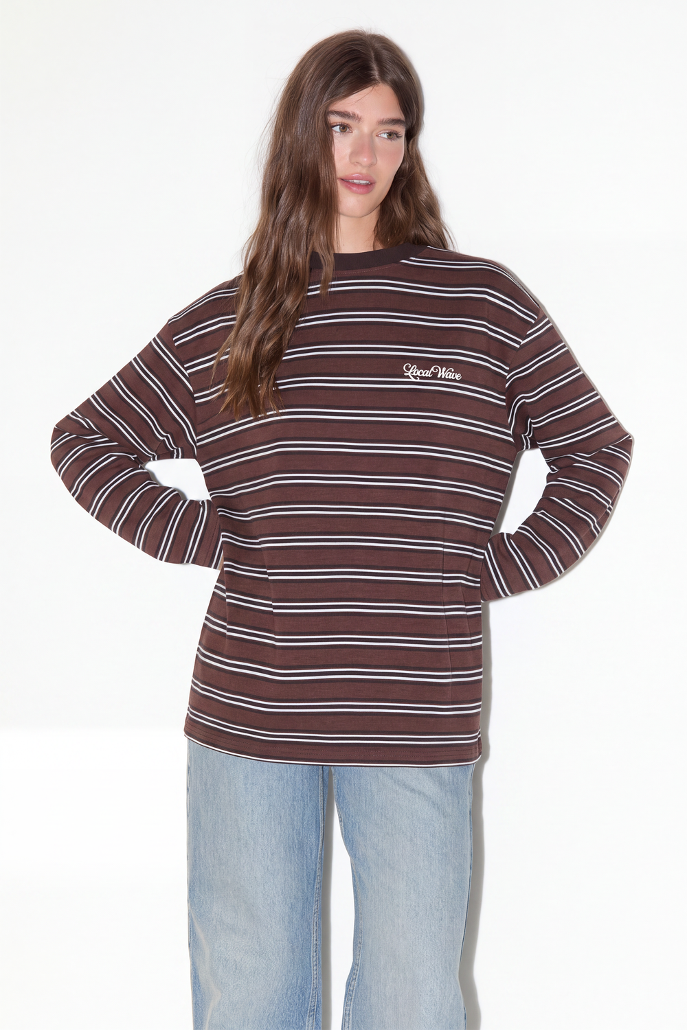 model_front_mqkxVrWg7Ds5bPvz9oxKsQGew9v_preview.png