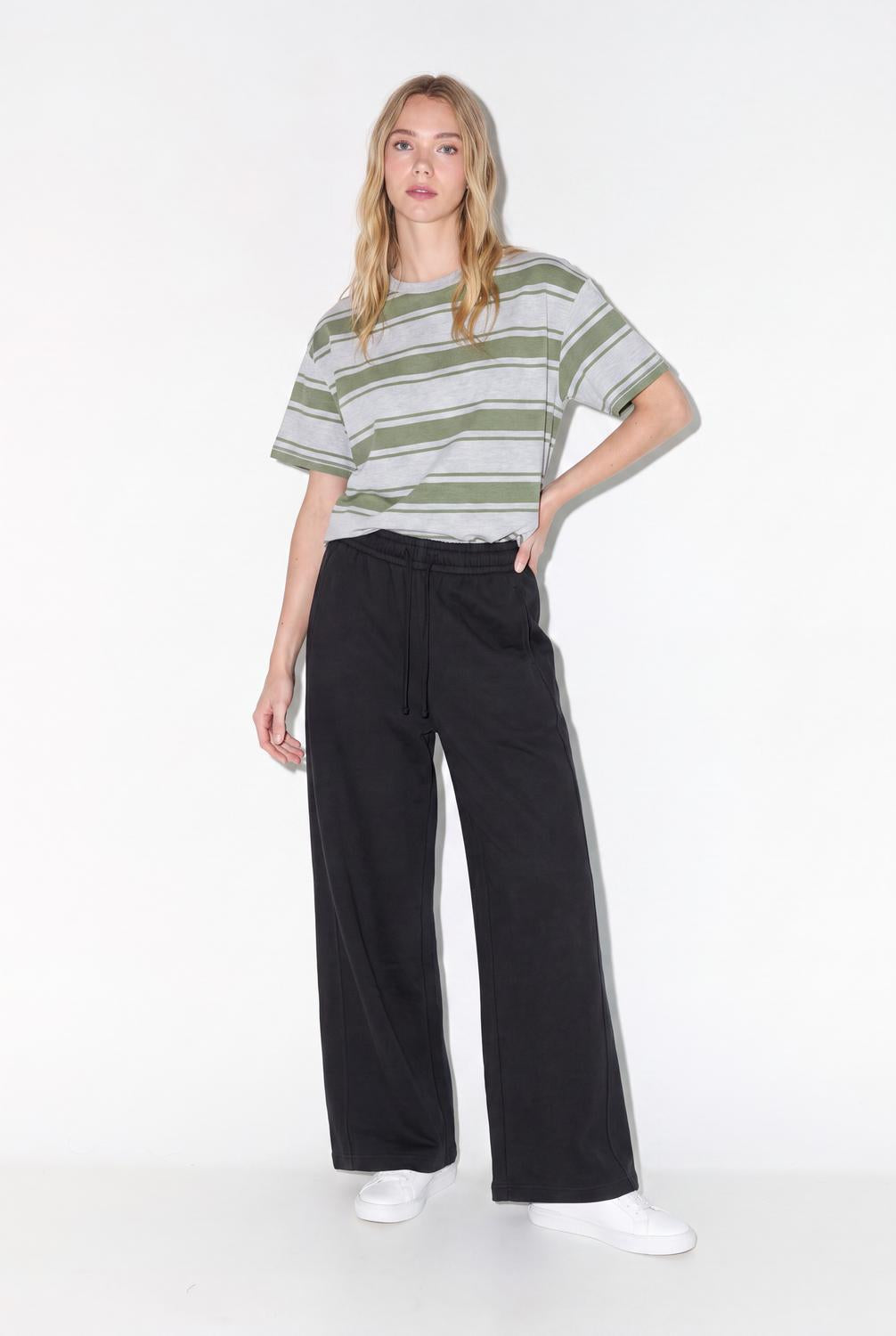 model_front full_qB54GvjdplcZXMqvVjd6crgdrEbp_preview.jpeg
