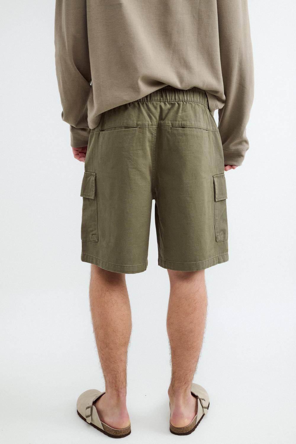 model_front full_rY3dzoAazNUenn6wExgpSxdYD5k_preview.jpg