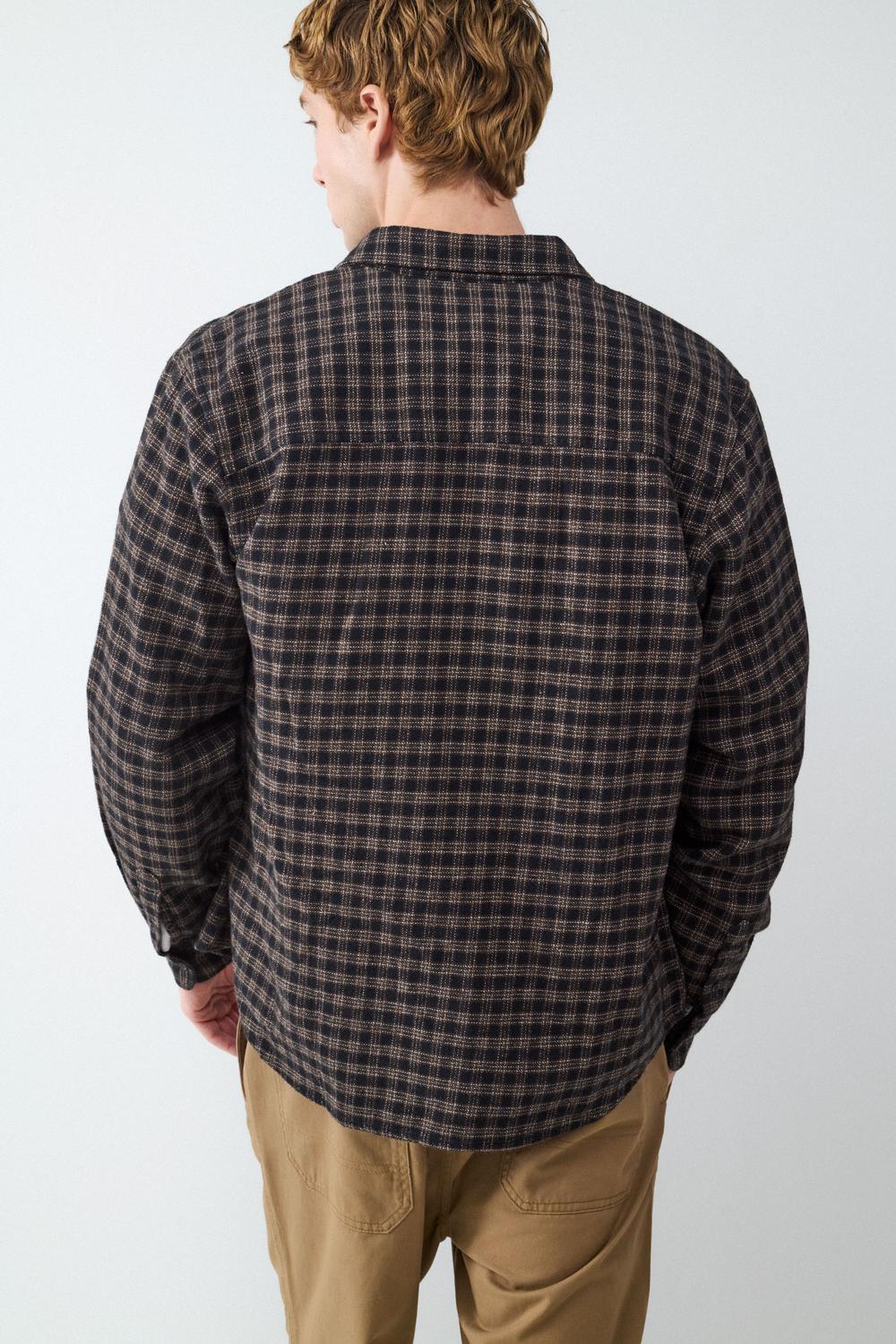 model_back_rqrmAGNWMkSGVG1NxBklI5GBy67b_preview.jpg