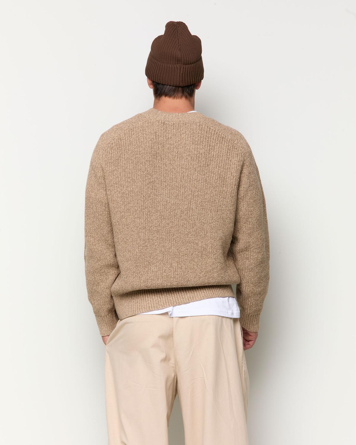 model_back_vdP59AzlW4UJegpyaqqQsyX107o_preview.jpg