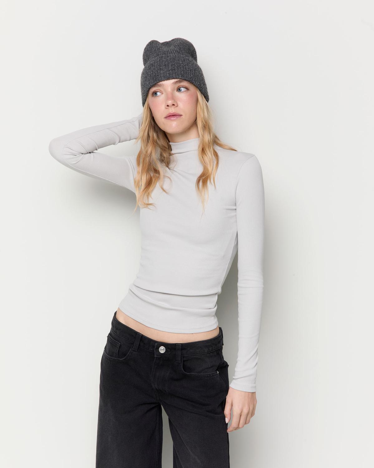 model_front_w3dokr5r51tZKvawvvn4f0WwYvx_preview.jpg