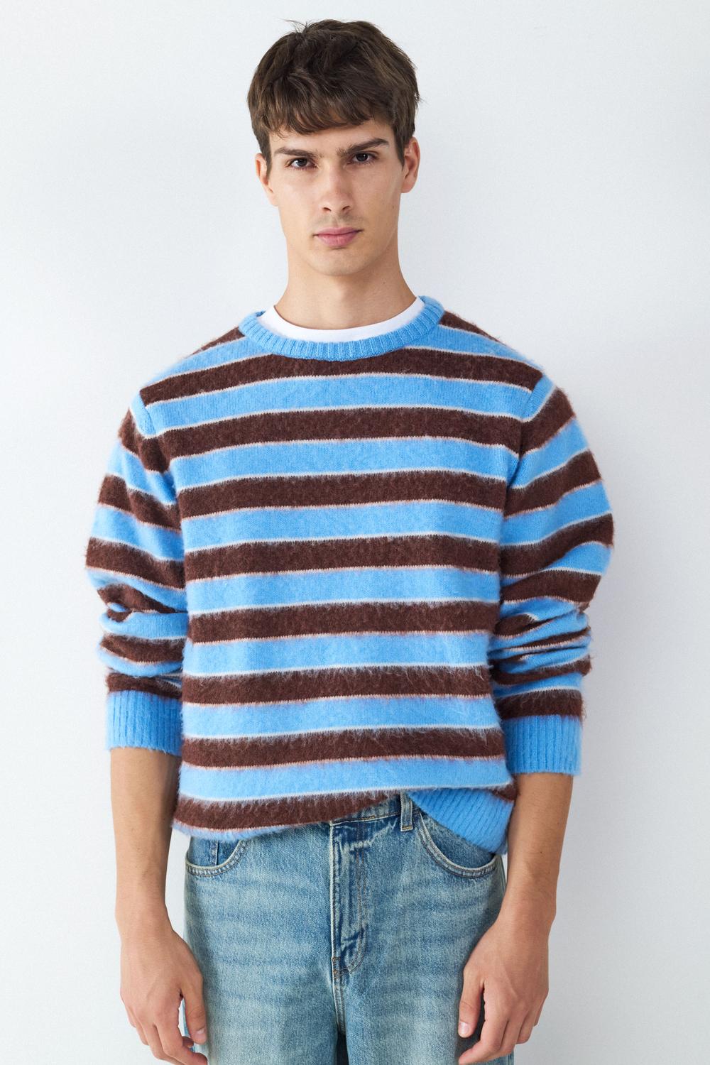 model_front_x5xmZX0emPTk99YVP4evsa4BQ7W_preview.jpg