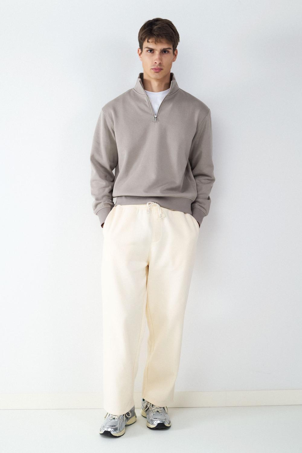 model_front full_x6Q4XDPeJbcgAeg76zQlH4QqbmJ_preview.jpg