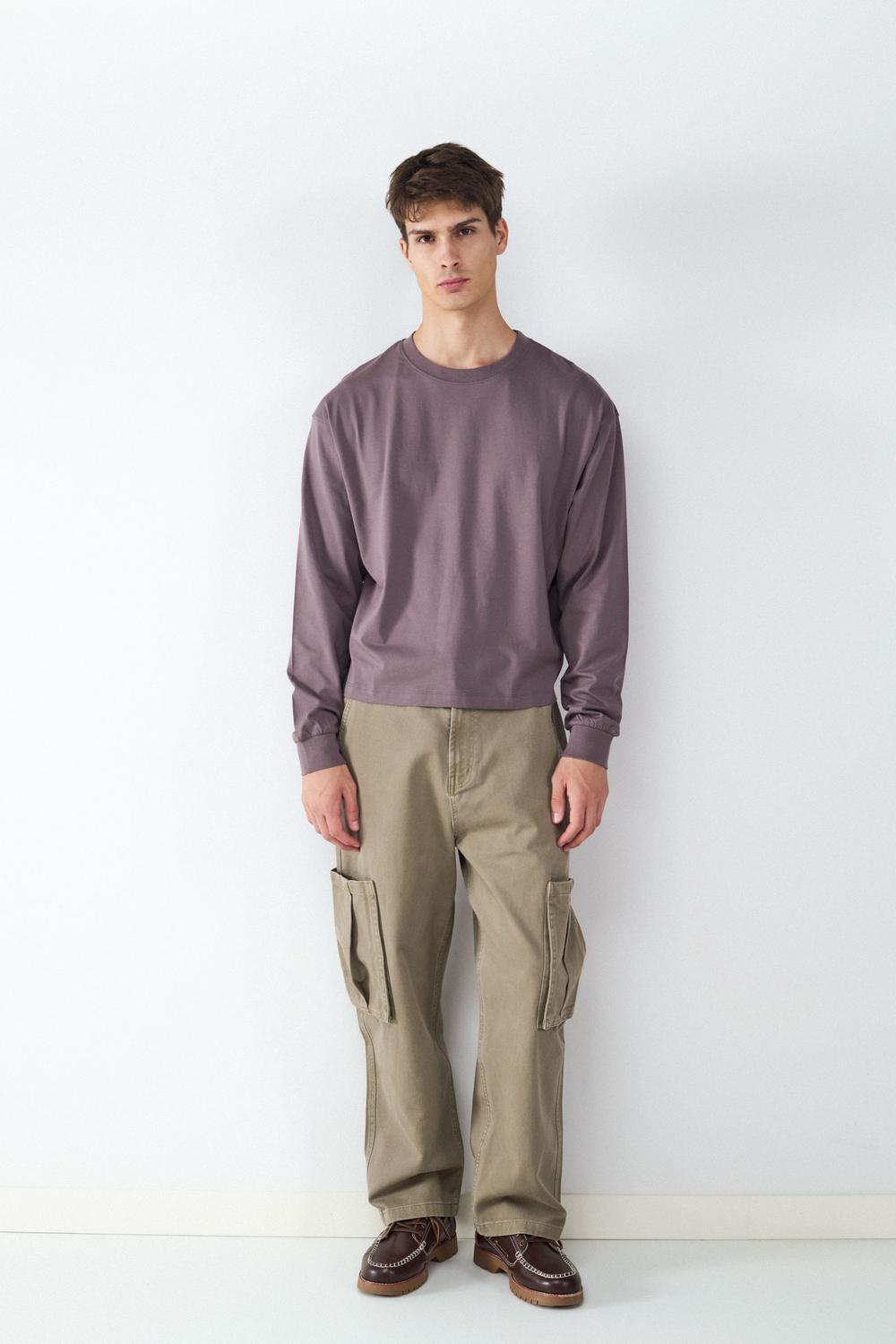 model_front full_yNM7WKPlW7CqlwB9A0xWIPdMGDvd_preview.jpg